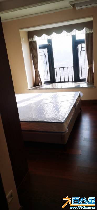 wechat_upload176812029069635fe246dfd