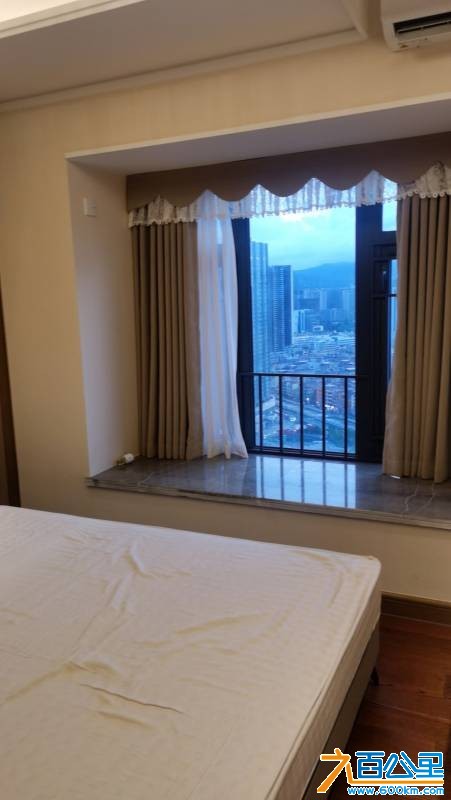 wechat_upload177276632869aa4478bd1f7