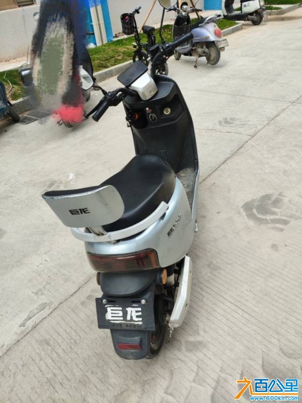 wechat_upload17802806206a1ced2c25dfd